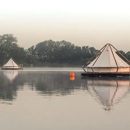 Vlotkamp Rafts Luxury tent *
